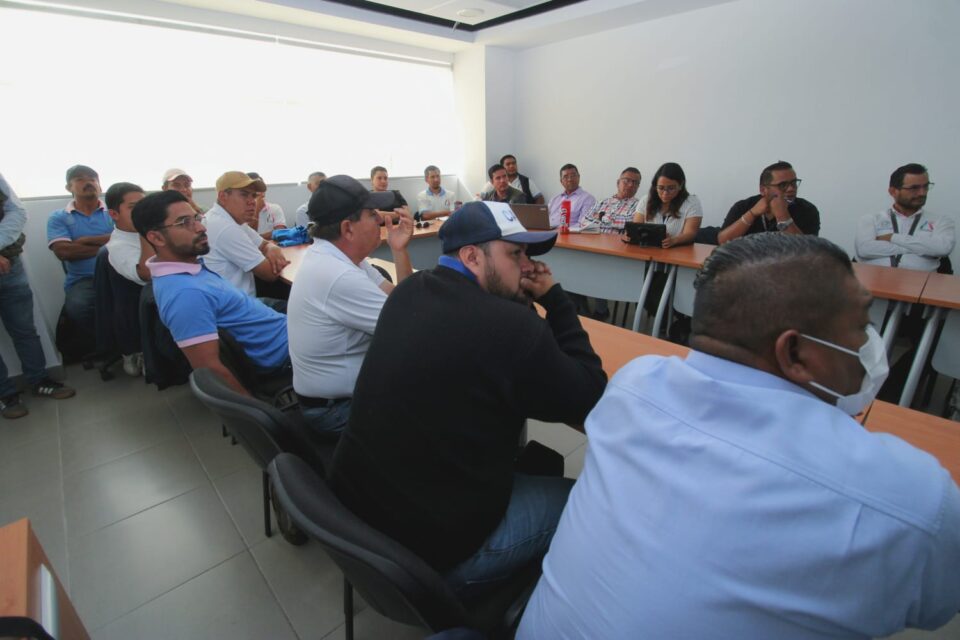 SE ACTUALIZA PERSONAL DE CANI DE MANERA CONSTANTE