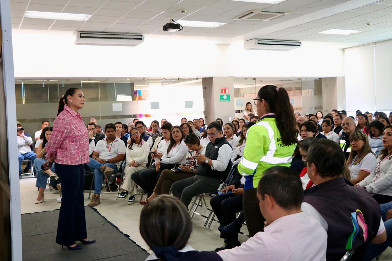 DESTACA LORENA ALFARO PROGRAMAS DE LA ADMINISTRACIÓN CON TRABAJADORES MUNICIPALES  