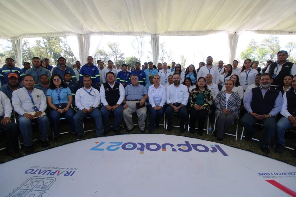 SOSTIENE LORENA ALFARO ENCUENTRO CON TRABAJADORES DE JAPAMI