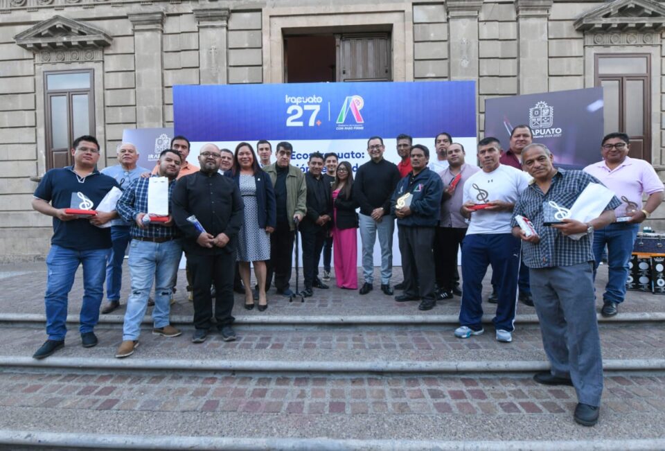 RECONOCEN A BANDA MUNICIPAL POR SU TRABAJO Y TALENTO ARTÍSTICO