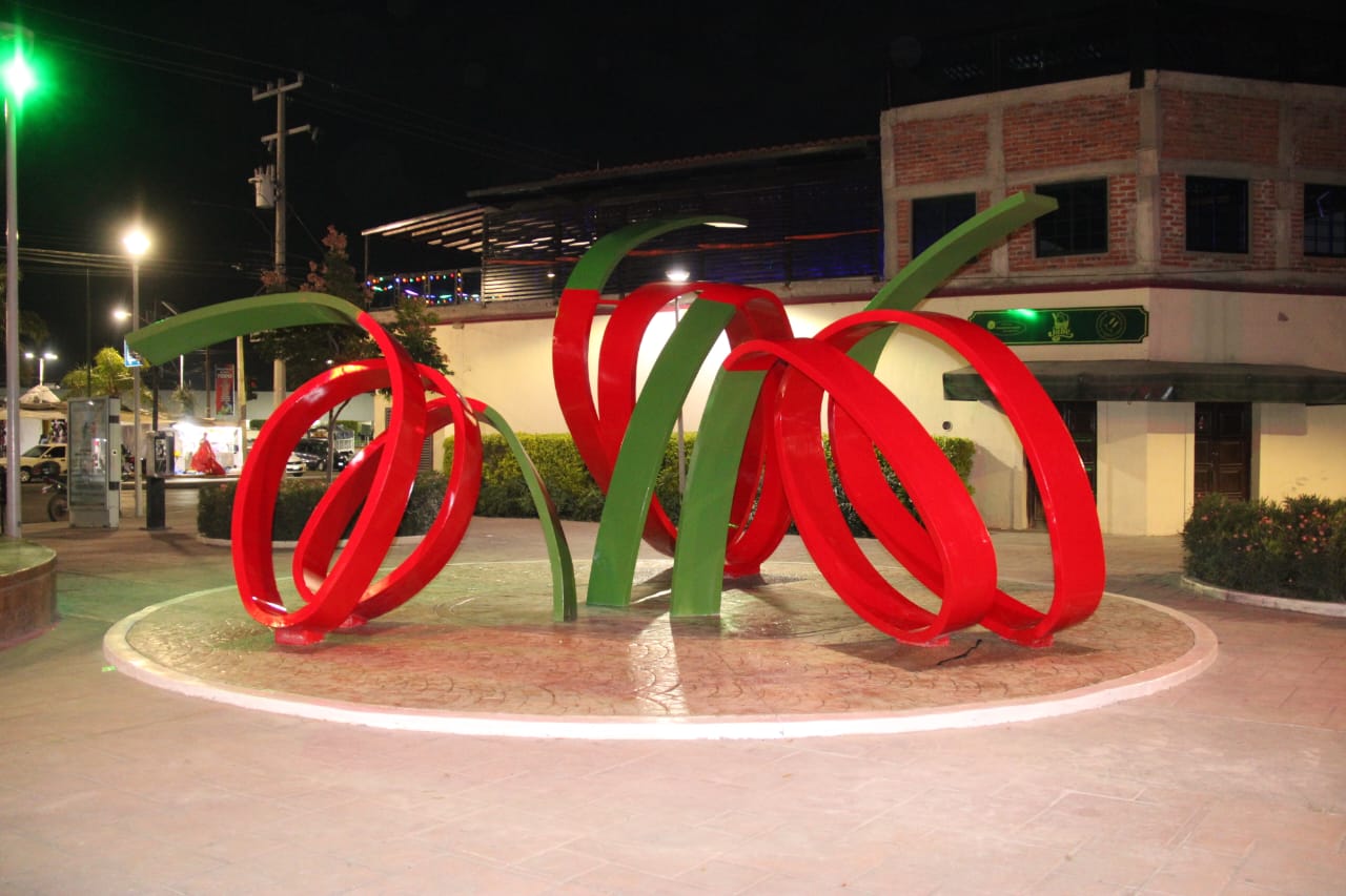 “FRESPIRALES”
NUEVA ESCULTURA IRAPUATENSE