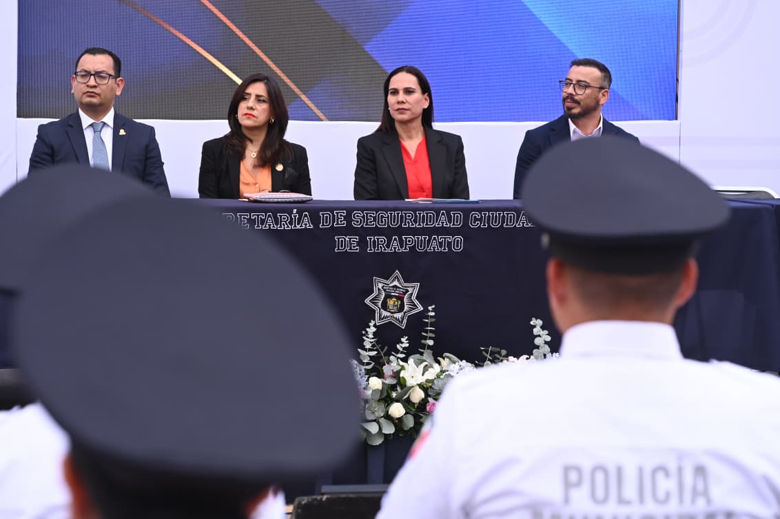 FORTALECEN POLICÍA DE PROXIMIDAD EN IRAPUATO CON NUEVOS CADETES

