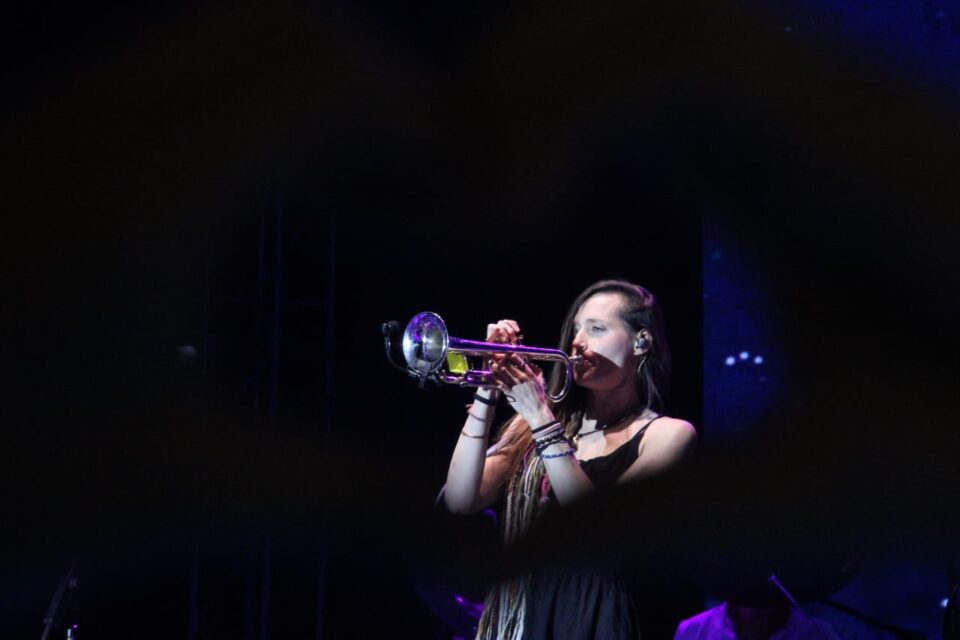 CELEBRAN IRAPUATENSES 479 AÑOS DE FUNDACIÓN CON JENNY AND THE MEXICATS