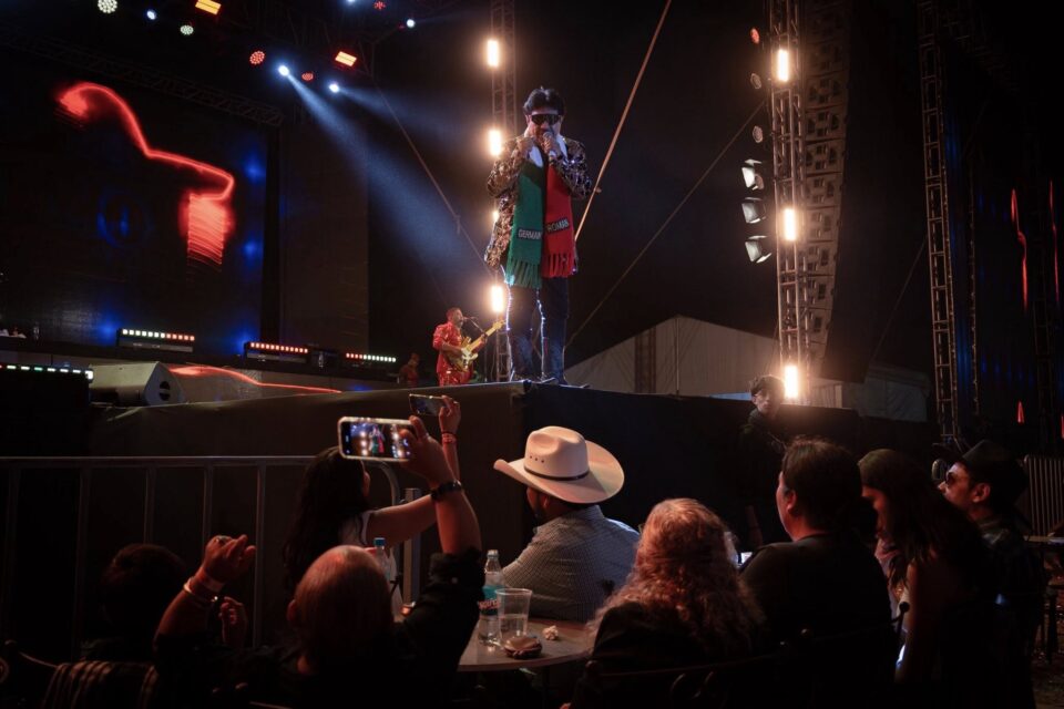 Mi Banda El Mexicano pone a bailar a la Feria de la Gente 2026
